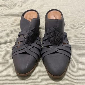 UNIVERSAL THREAD Slip-on Heel